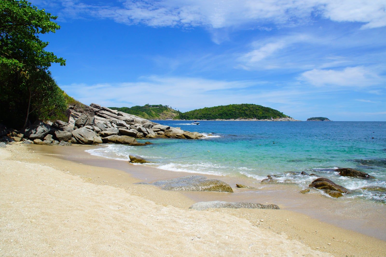 🏖️ Пляж Хуа — Секретный пляж у Най Харна