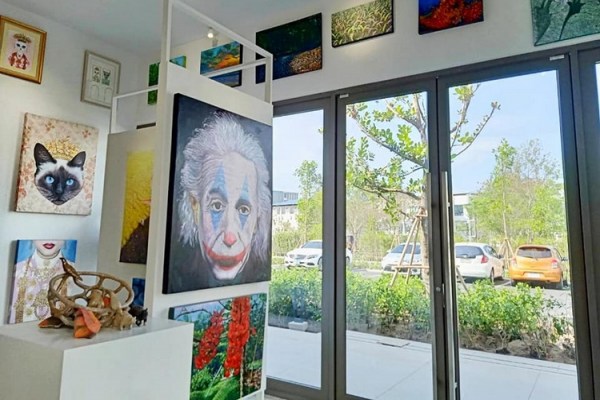 Галерея Напас — Napas Art Gallery