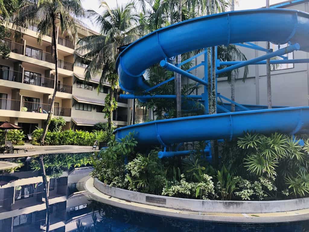 Novotel Phuket Karon Beach — Современный аквапарк